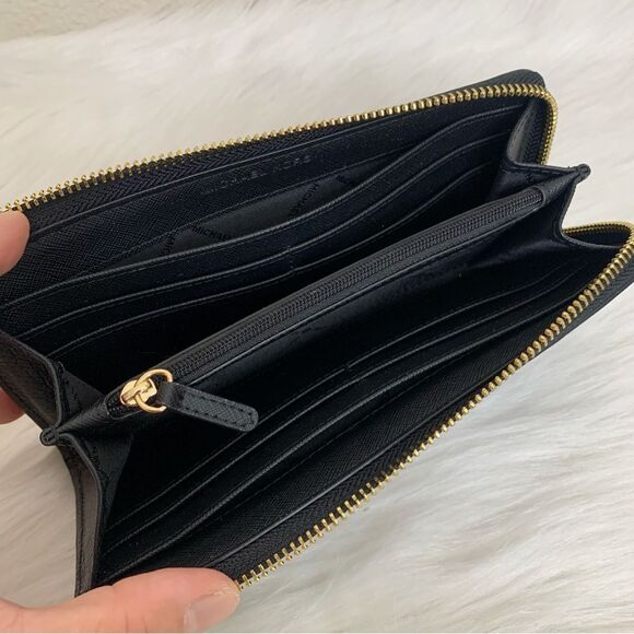 Michael Kors Black Leather Large Wallet - Picture 2 of 9